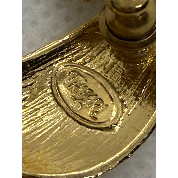 Trifari Gold-Tone Pierced Earrings Abstract Design & Push Back Closure For Women - Picture 5 of 7